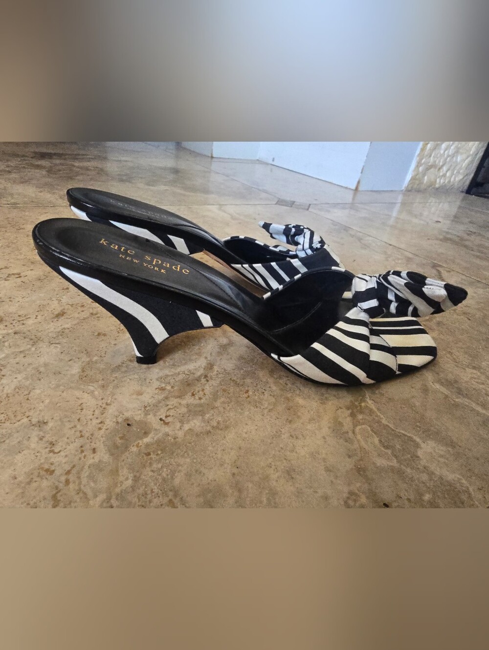 Kate Spade Black And White Striped Kitten Heel Sandals Size 7.5